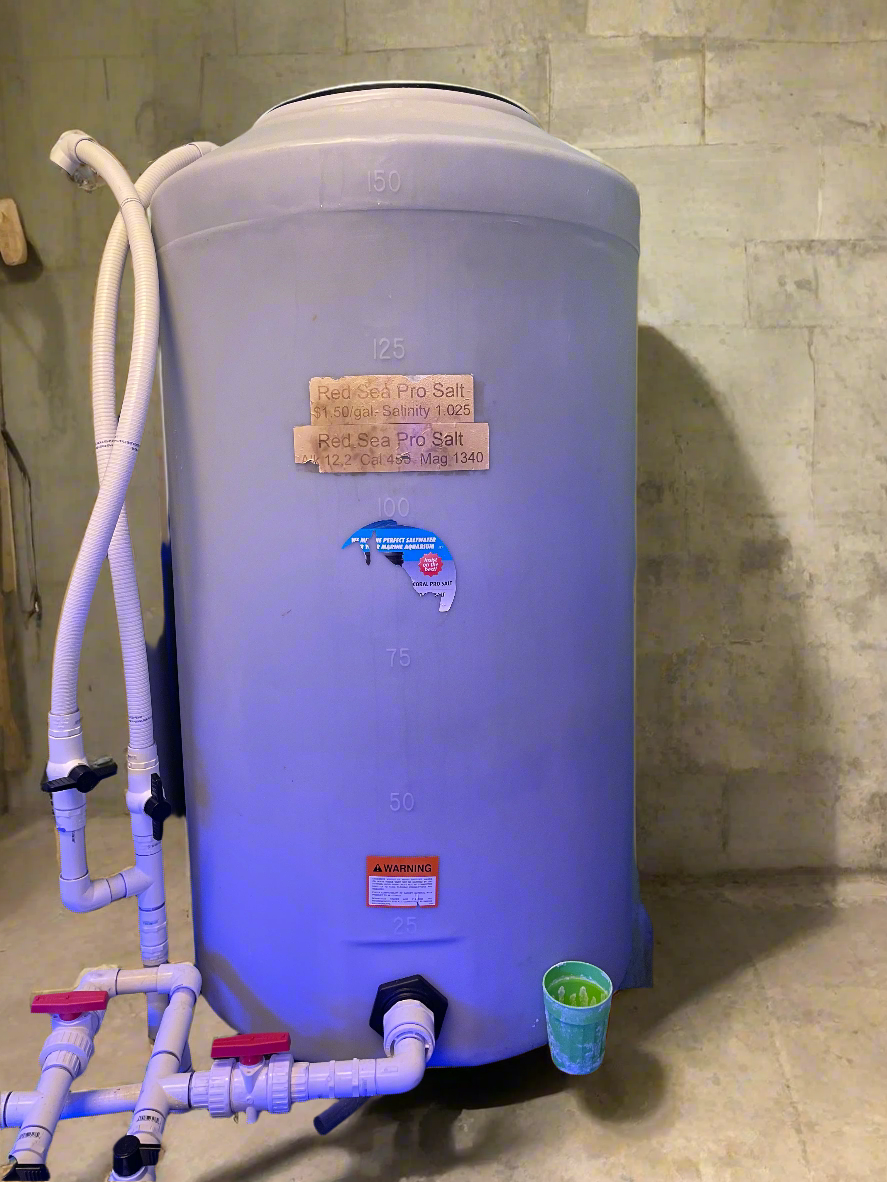 USED- 150 Gallon Water Tank #1