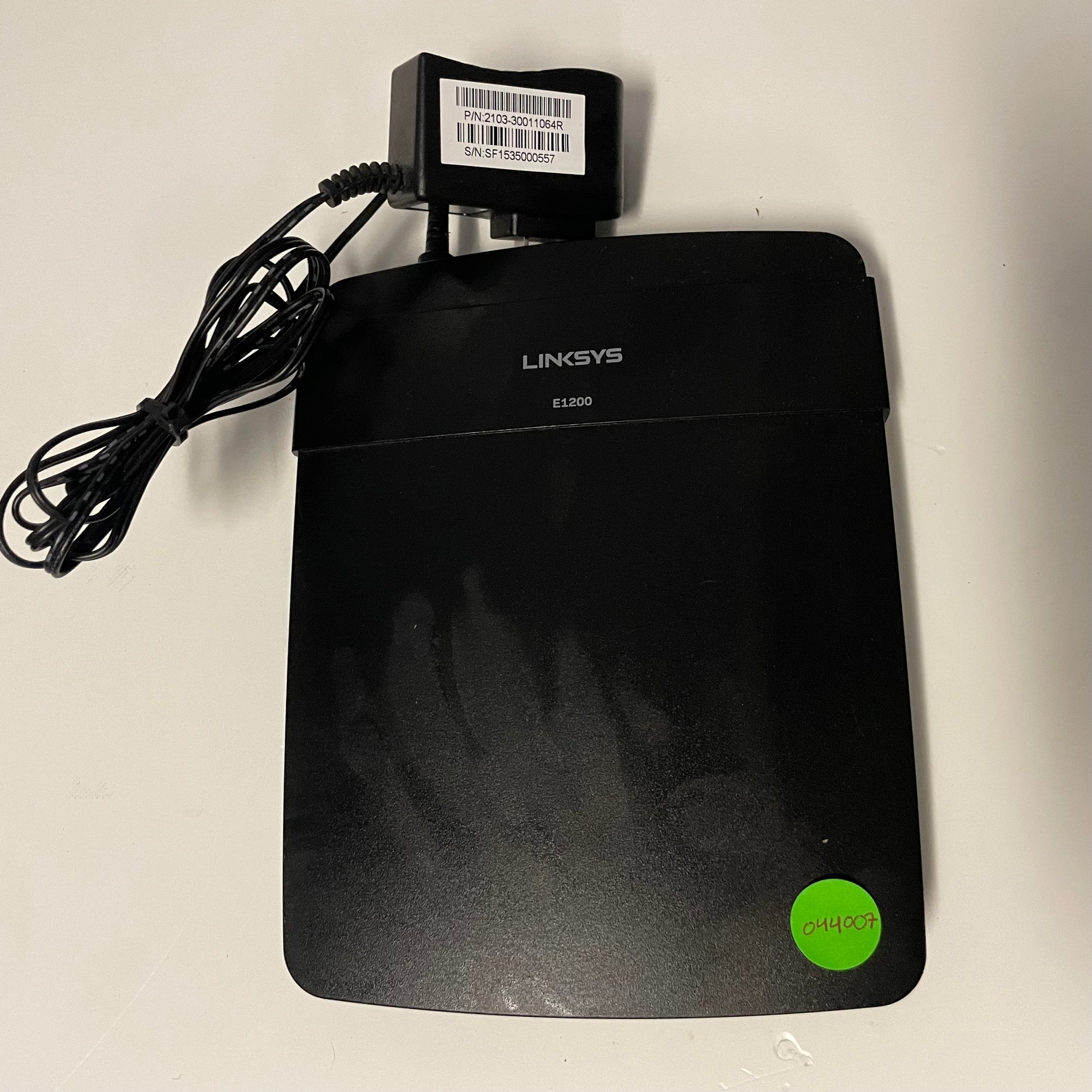 Used like new - LINKSYS E1200 Wireless Router – Richmond Aquarium