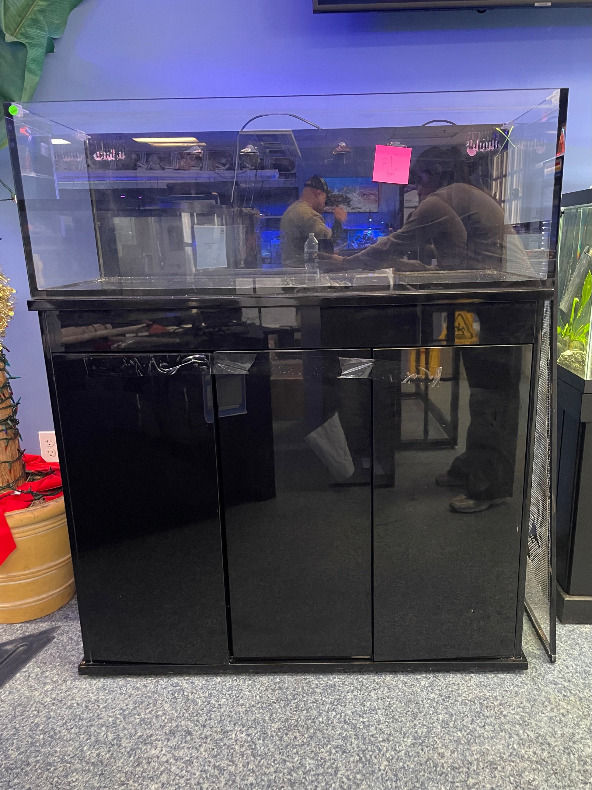 USED - AIO Reef System Includes Filtration System – Richmond Aquarium