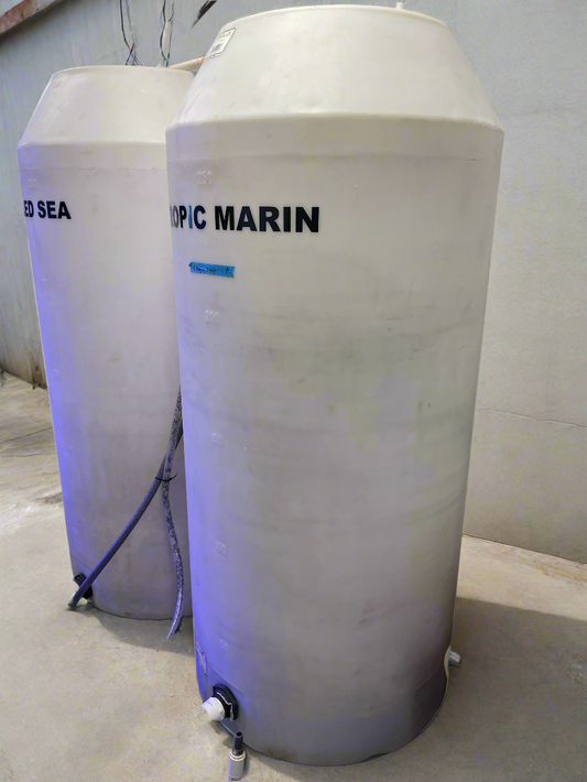 USED- 300 Gallon Water Vat